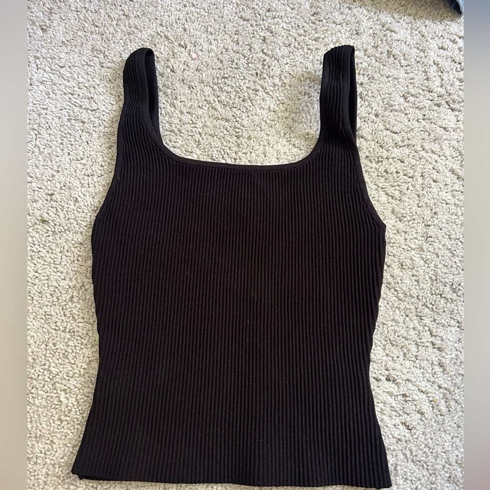Aritzia Babaton Sculpt Knit Squareneck Tank in black